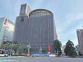 新光三越台中店　9月底復業