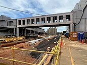 台鐵桃園站改建又挖到清代遺構　鐵道局指不影響工期