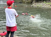 曾一天27起溺水...　新北三峽「大豹溪」夏季設有救生員　11處能安全玩！