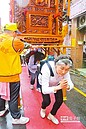 基隆慶安宮躦轎腳　媽祖給3倍祝福