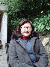 購地女王千萬招待所　變溫泉會館