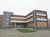 林邊行政大樓　啥！水電還沒裝