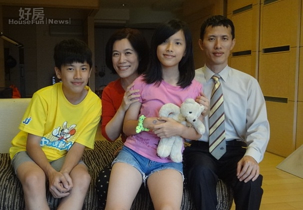 趙靖宇老照片專題,買金拍屋