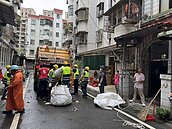 桃園「米奇屋」清出近7公噸垃圾　市府擬訂自治條例治亂象