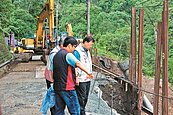 竹122線大雨坍方　傍晚5點通車