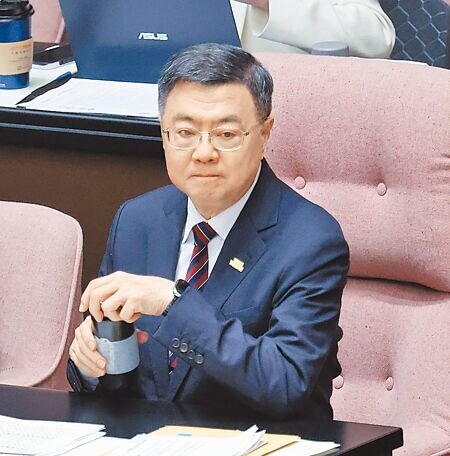 
行政院長卓榮泰昨強調，會以中華民國《憲法》為兩岸雙邊依據。（姚志平攝）
