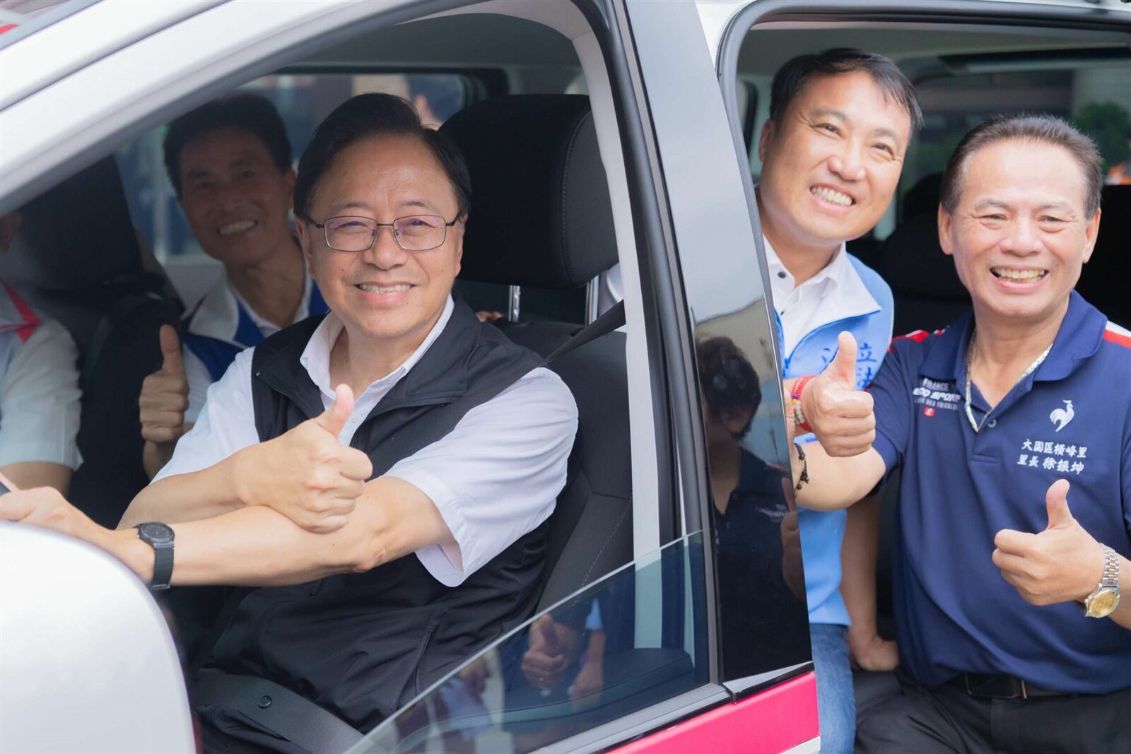 桃小巴車輛靈活適應社區狹窄道路。圖:市府提供