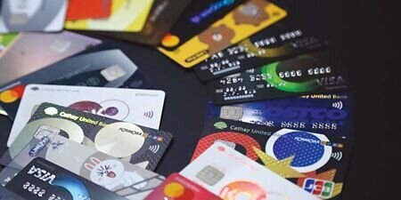 截至今年6月底,國銀信用卡簽帳金額大幅增加至3,937億元、月增219億元、增幅為5.9%。圖∕本報資料照片