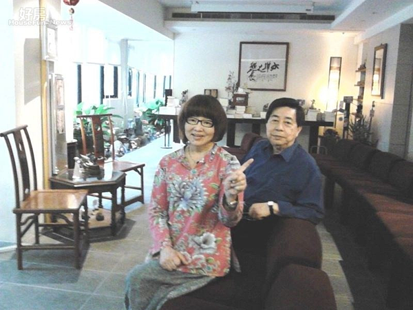 2.2002年重新裝潢成為「爾雅書房」,隱地與林貴真繼續傳承著文學薪火。