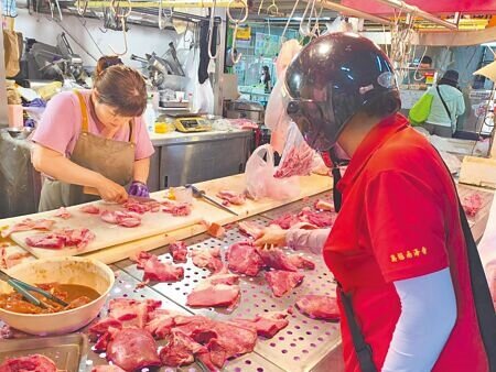 國內豬價飆破每公斤110元大關,創下史上新高,13日增加休市1天。(本報資料照片)