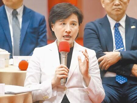 行政院副院長鄭麗君多次率團赴美關稅磋商。(本報資料照片)