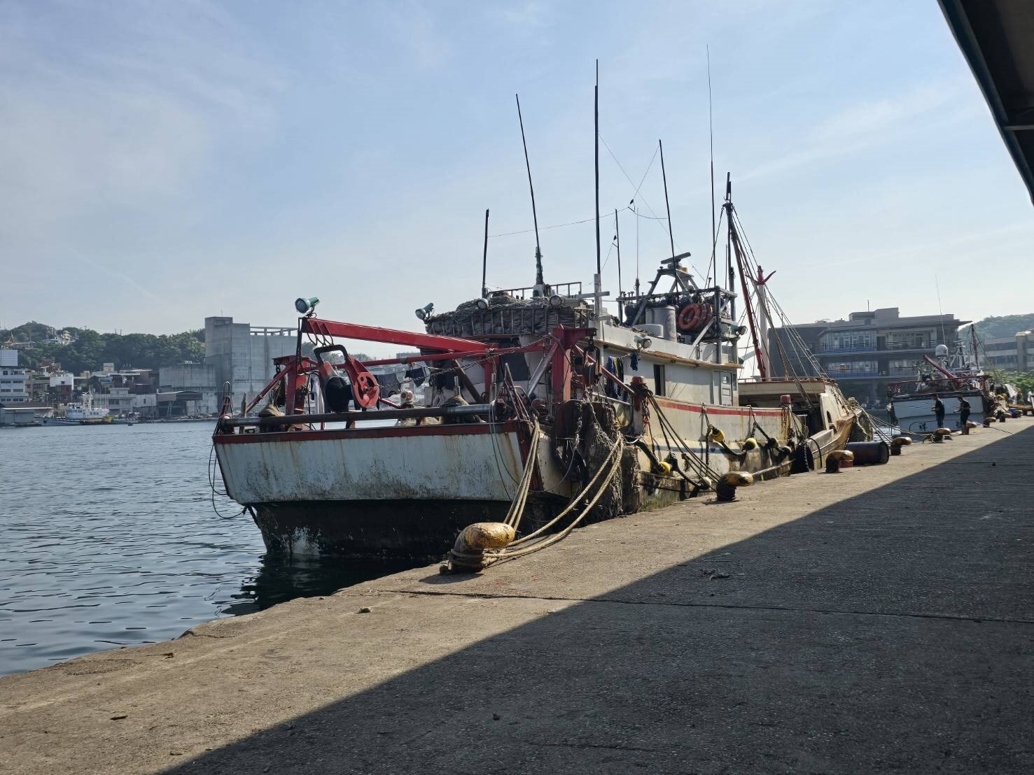 瑞芳四區往昔屬於大基隆生活圈，食衣住行緊密結合在一起，交通方面貢寮地區海運以漁船為主，重大船舶及漁貨都送往基隆銷售。記者游明煌／攝影 