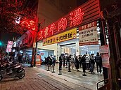 台南「文章牛肉湯」總店蓋違建　二代遭罰10萬換緩刑