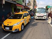 首創計程車替代公車　高雄紅70上路