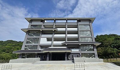 斥資36億擴增33萬個納骨櫃位,太平第3座納骨塔完工預計115年初啟用。圖/台中市建設局提供