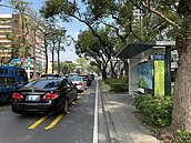 高雄公車72條路線　重疊輕軌要調整