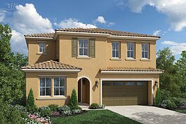 2.這坐落於小山坡上，精緻如巴洛克音樂盒般的房子，讓周心怡全家一見傾心