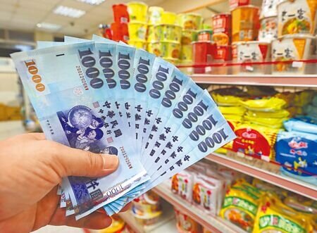 行政院會14日拍板普發現金發放時間調整為特別預算公布後1個月內執行發放作業,7個月內發放完畢。(劉宗龍攝)