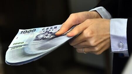 近期中小型建商、營建公司倒閉頻傳,部分銀行為求自保,只挑財務健全、規模夠大,且往來夠久的知名建商,有些則是降低給建商的貸款成數因應。圖∕本報資料照片