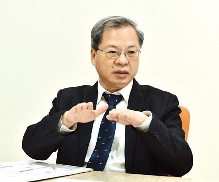 執政團隊醞釀823公投後,展開府院黨人事通盤檢討,據悉,政院祕書長龔明鑫將接任經長。圖∕本報資料照片