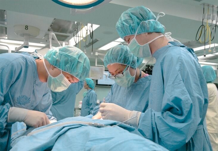 衛福部終止本學年「重點科別培育公費生」計畫,清大、中興、中山等三校學士後醫學系恐將熄燈號。示意圖/聯合報系資料照片