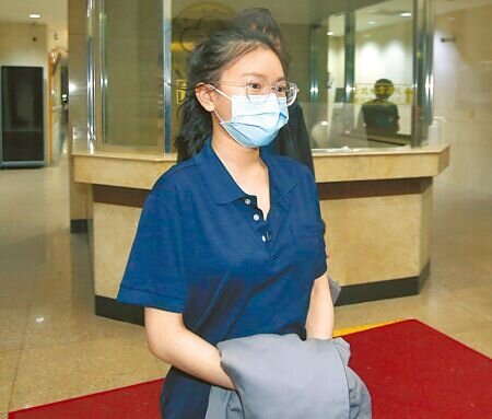 台北地檢署偵辦全台最大假出金詐騙案,起訴主嫌歐俞彤。(范揚光攝)