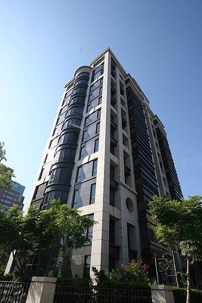 近來地上權建案熱門,以「台北花園」為例,光是一年房價漲幅就達28%,圖為台北花園(圖/資料照片)