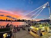 淡水河岸「走不過去」　在地促蓋越堤