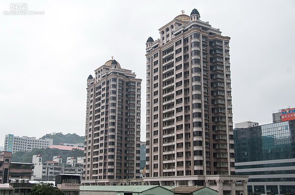 深坑交通十分方便,只要上了國道就能通往台北各區,讓網友很疑惑,深坑不及林口、三峽的原因在哪?(好房記者張聖奕/攝影)