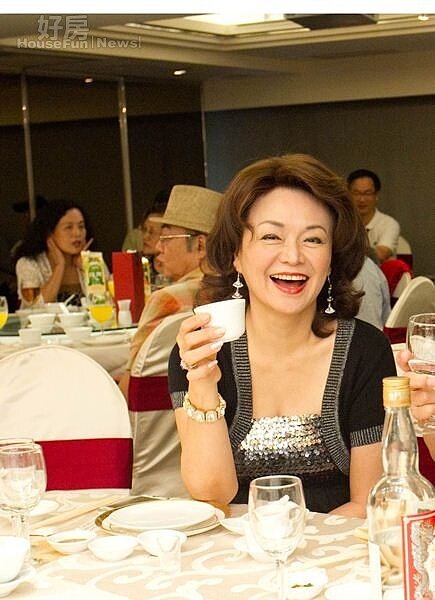 
5侯麗芳長年居住在逸仙路，更是「翠亨村」資深住戶。
