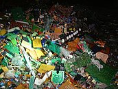 美濃遭棄燃有害廢棄物　環保局逮獲送辦