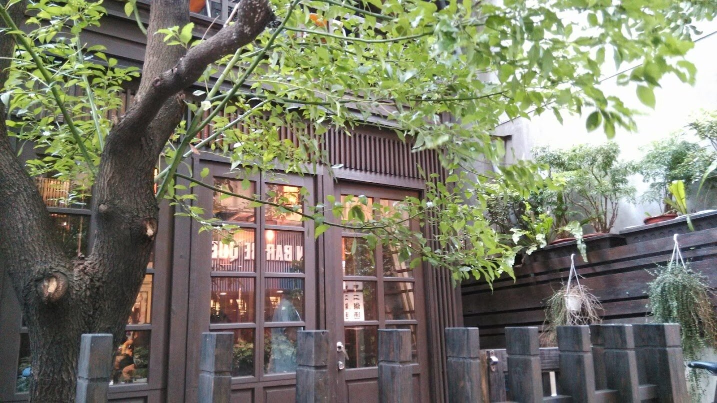 老屋 中山站的小巷弄(好房News記者蘇彥菱 攝影)