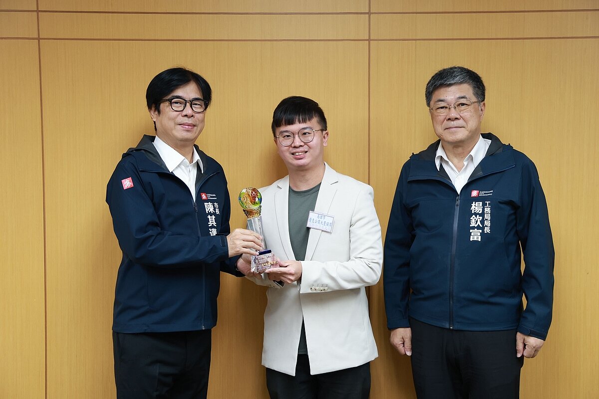 高雄114年優良公寓大廈 18社區獲獎 高雄114年優良公寓大廈,18社區獲獎。圖/高雄市政府工務局提供