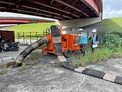 別等出事才救！新北污水下水道導入智慧系統　大雨來襲會「報警」