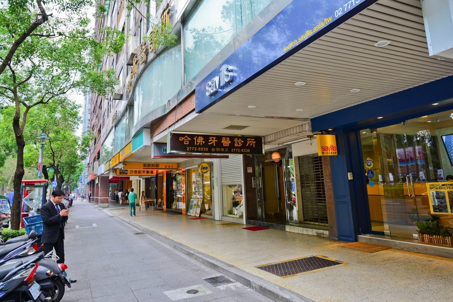  savills第一太平洋戴維斯在大安區仁愛路開了台灣第一間海外投資房仲店面。（好房News記者 陳韋帆／攝影）