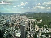 流水的考驗，鐵打的房市