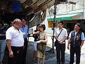 大里老街路面破損　地方要求快搶修