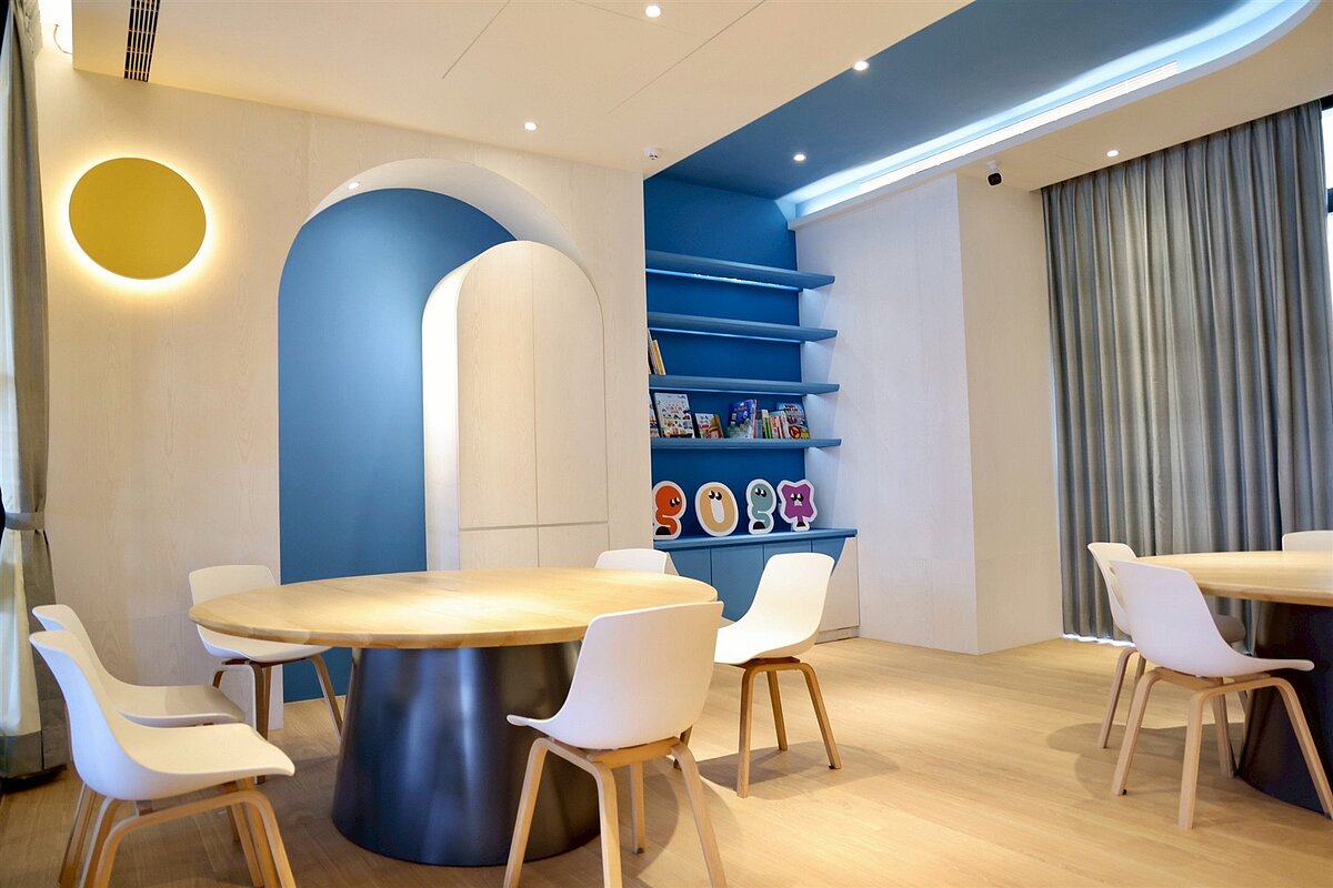 台南首批社宅入住戶簽約公證，房仲業：租金房價將下跌。圖／台南市政府提供