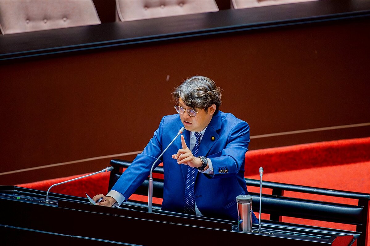 國民黨立委黃建賓。圖/黃建賓辦公室提供