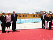 南故宮博物館上樑　明年底開館試營運