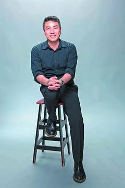 詹仁雄多才多藝,這回要教你裝潢設計你的家。 (詹仁雄提供)