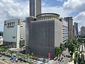 店王要回來了！台中市府點頭　新光三越9月5日起分樓層分批進貨