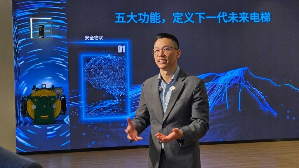 劉繼然期許未來藉由全球版的24/7 AI 智慧服務系統,掀起國內智慧電梯的新革命。圖/朱福山