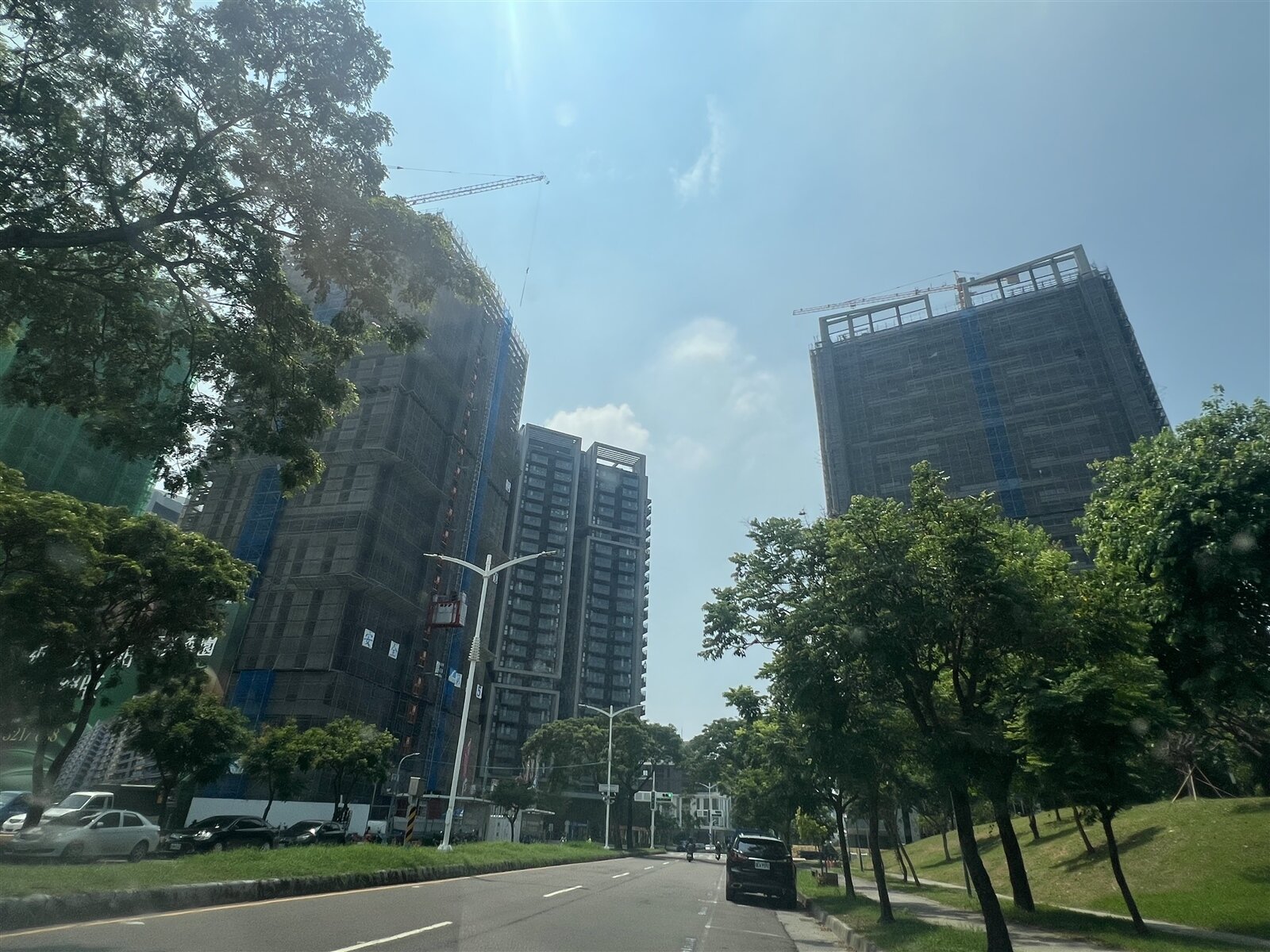 政府七波打房,房市陷入低迷,如今新青安鬆綁上路,能否救到房市,房產界認為,沒那麼快。圖/聯合報系資料照片