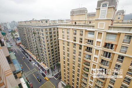 為打擊囤房,明年5月非自住房屋稅率將調高至1.5%~3.6%。圖/本報資料照片