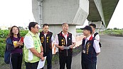 大甲高鐵東明路橋下　會勘設觀光步道