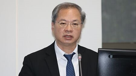 行政院拍板《銀行法》第72-2不動產放款限額排除「新青安,經濟部長龔明鑫4日表示,新青安就是照顧年輕人,絕對要支持。圖∕本報資料照片