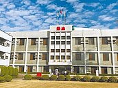 泰山賣全家買街口　法院判無效