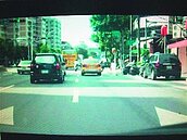 廉署破案非僥倖　搏命跟監趙藤雄4年