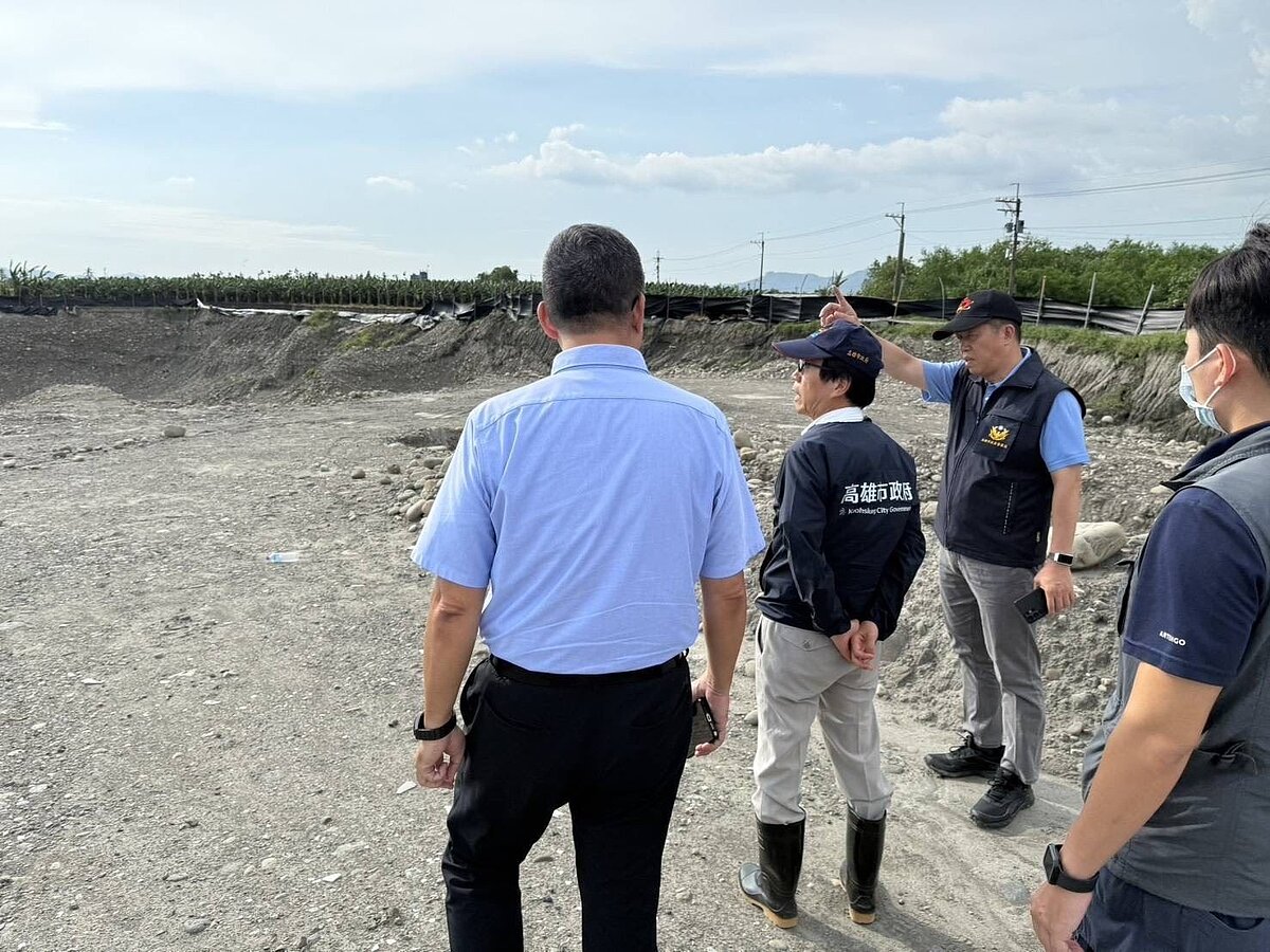美濃農地盜採砂石今年已6起 市府啟動密集地毯式巡查 美濃農地盜採砂石今年已6起,市府啟動密集地毯式巡查。圖/高雄市經發局提供